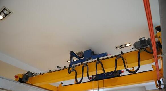 欧式桥式蜜桃视频APP下载机 欧式桥式蜜桃视频APP下载机