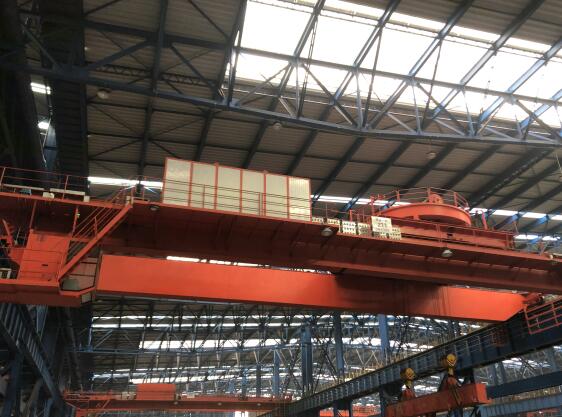 QD20吨双梁行车现场2 QD20吨双梁行车现场2