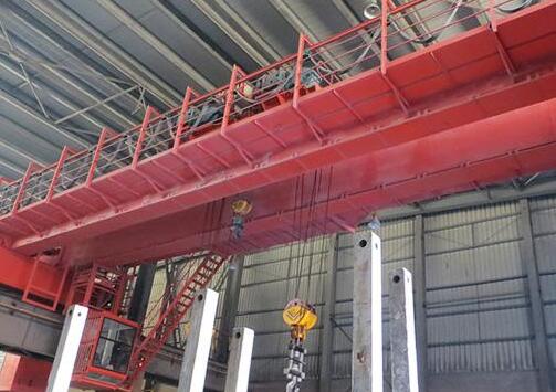 桥式蜜桃视频APP下载机小车啃轨的缘故 桥式蜜桃视频APP下载机小车啃轨的缘故