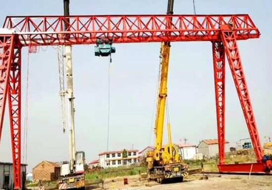 花平台式门式蜜桃视频APP下载机和包厢式，到底有什么区别？