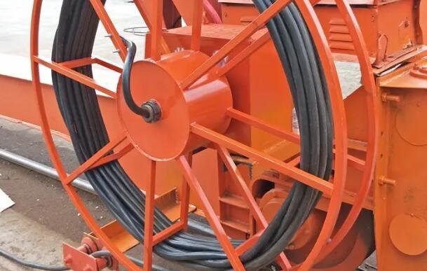 蜜桃视频在线观看视频电缆总是易折断，是什么原因造成的?