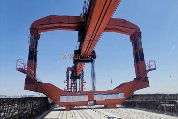 900吨轮胎提，900吨液压运梁车