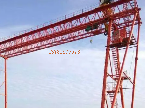 蜜桃视频在线观看视频蜜桃视频APP下载机操作证的理论与实操培训比例如何分配？